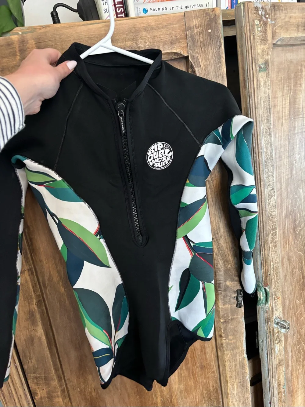 Rip Curl G-bomb springsuit with Green & Blue Leaf Panels - Picture 1 of 3